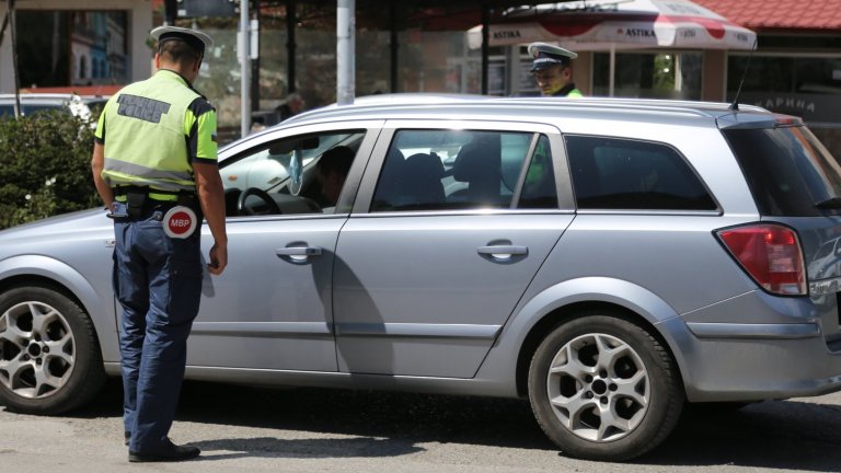 Така с фиш едновременно ще се установява нарушението, извършено на пътя, и ще издава наказанието