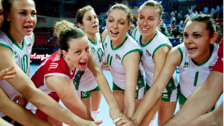 Още вчера президентът на федерацията по волейбол Данчо Лазаров обяви, че целта на женския ни национален отбор на Евро 2011 е излизане от групата