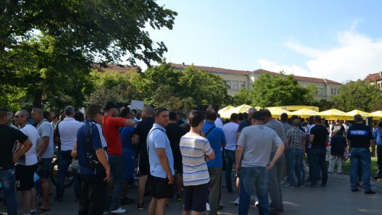 Започна протестът на работещите в сектор "Сигурност"