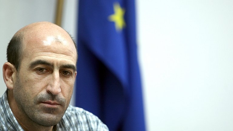 Йордан Лечков е отстранен от кметския пост в община Сливен, за да не влияе на разследването срещу него...