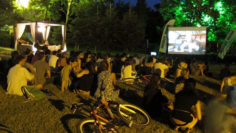 На Римския стадион ще се прожектира видео арт селекция на журито от варненския фестивал „Видеохолика“