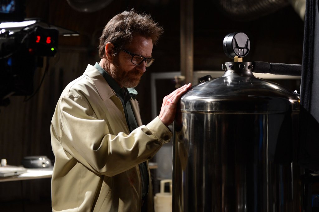 2012: \"Breaking Bad\" (Season 5) 
Оценка на критиците: 99/100 

Метаморфозата на Ултър Уайт! Както и в предния сезон - велико писане!