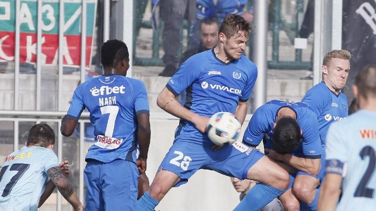 Яблонски, Жорди Гомес, Прохазка и Паулиньо се разписаха за Левски