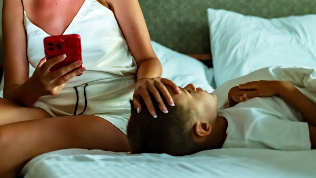 Да се доверяваме ли на AI и на "д-р Google", когато става дума за здравето на децата ни?