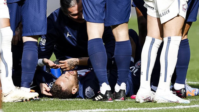 Неймар е аут до края на сезона