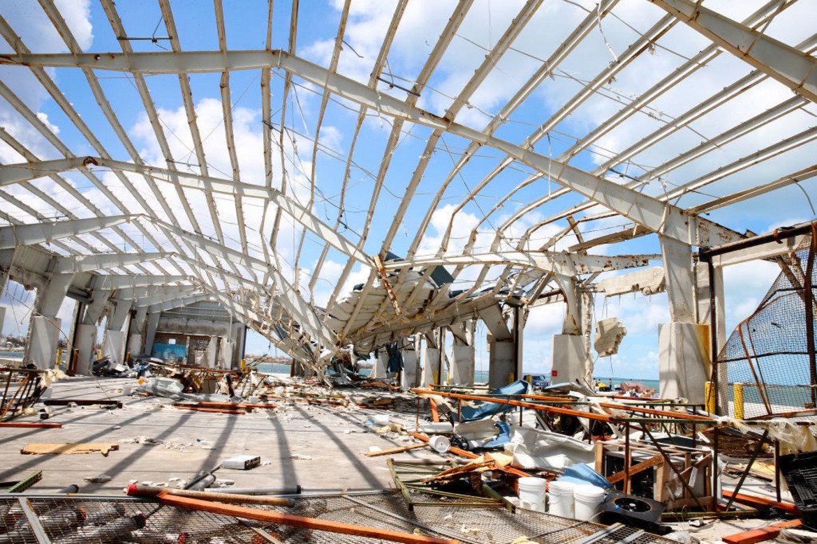 Ураганът "Дориан" отне живота на 43 души на Бахамите