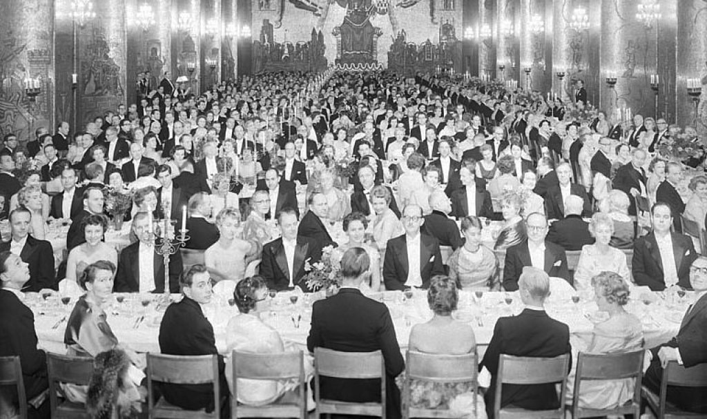 Nobel_banquet_1958