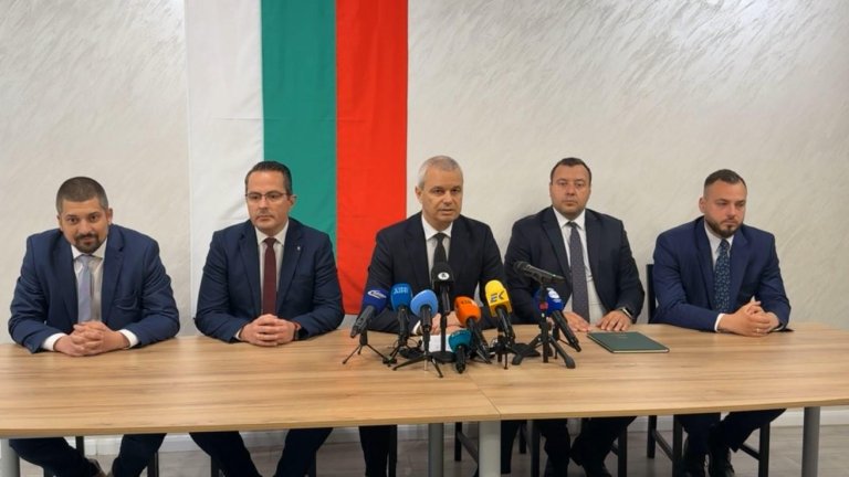 Според лидера на "Възраждане" резултатът е невиждан от 1997 г.