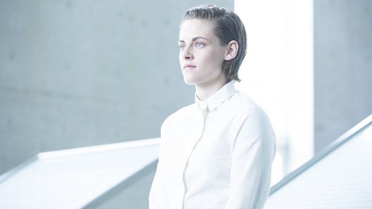 Equals 
Equals също разглежда бъдещето като свят, лишен от човешки емоции като приятелство, симпатия и любов. Двама млади обаче се влюбват един в друг, тъй като чувствата им се пораждат от мистериозна болест. 
Кристен Стюарт прави наистина добра роля, отчасти защото безизразното лице й отива, отчасти и заради умелата режисура на Дрейк Доремус. Мисленето върху идеята на филма няма да ви коства няколко безсънни нощи и дни, но "Equals" се гледа на един дъх, красиво заснет е и ще ви покаже Стюарт в една различна и нетипична светлина.