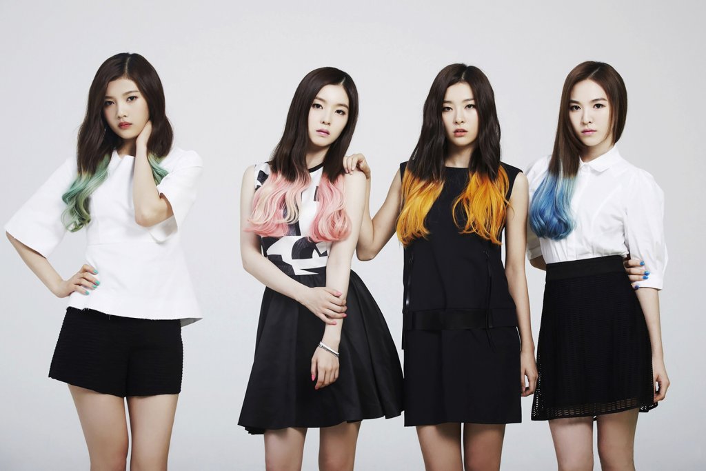 Red Velvet
Петте момичета, които основаха групата през 2014 г., се харесват на разнородна публика заради микса от поп и R&B импровизации,  които са във всичките им сингли. Освен това работят с влиятелни продуценти, които работят с изпълнители като Бр