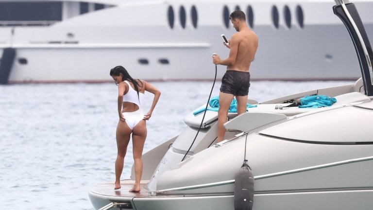 Григор и Никол на почивка в Сен Тропе (снимки)