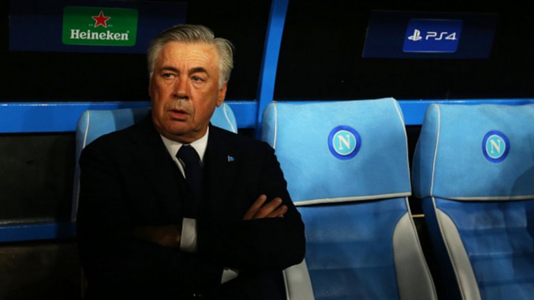 Дали Бенитес или Сари биха действали по различен начин? Няма как да разберем, но Карлето, който бе успешен в далеч по-сложна политическа обстановка в Реал Мадрид и Челси, напълно загуби контрол над нещата в Наполи.