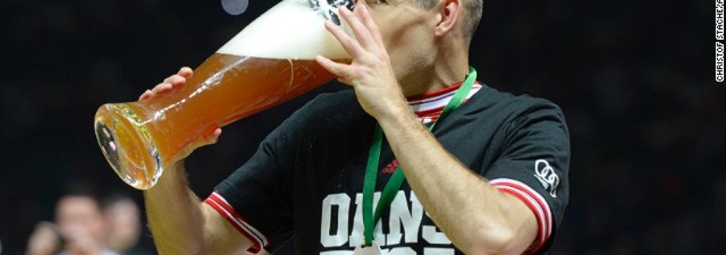 9. Малко алкохол преди / по време на полета помага – 41%