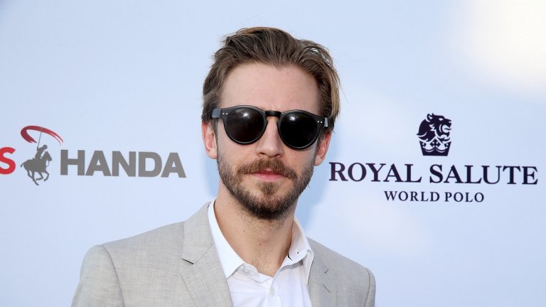 Онова, което тласка кариерата му напред, е желанието да прави нещо различно. Нарича това „жажда за свобода"