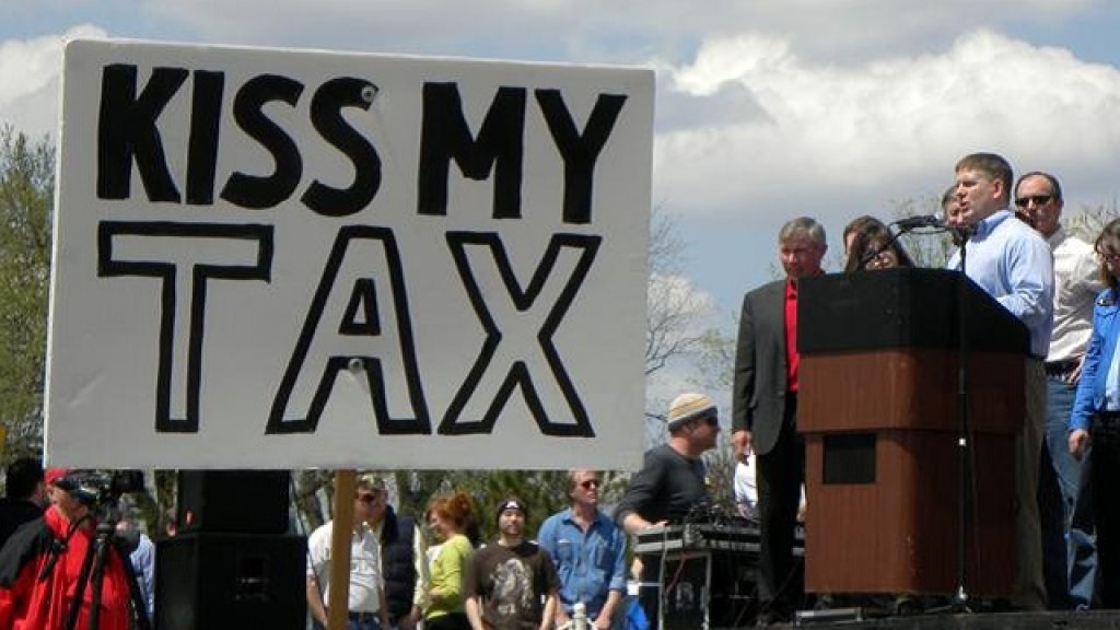 tax-day-protest-zellers