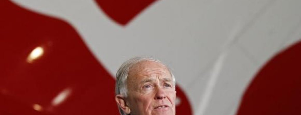 Emirates Airlines President Tim Clark gives a speech during a news conference at Sydney airport
