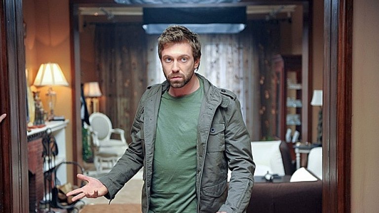Кадър от новия БГ ТВ сериал "Стъклен дом"