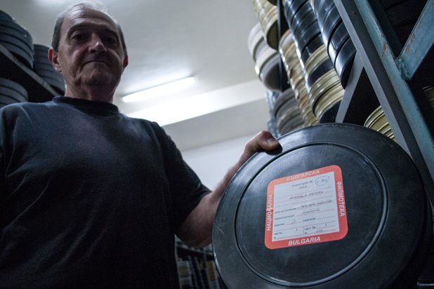 "Най-много държа да се запазят българските филми", казва ръководителят на базата Асен Янков 