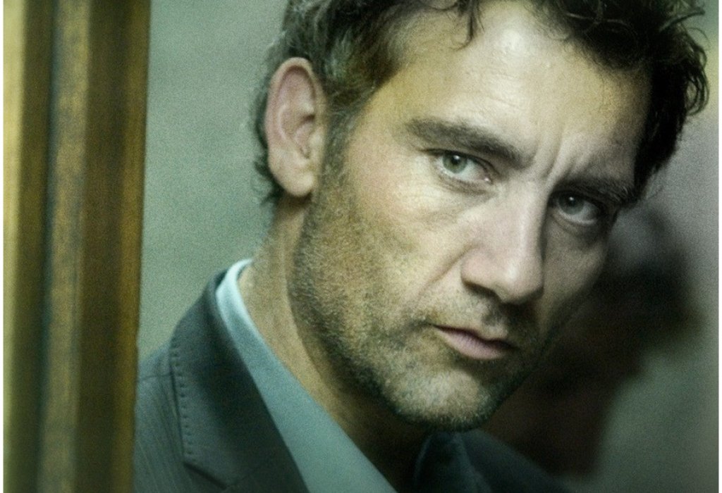 Сериалът, в който родната публика се запознава с него и го препоръчваме е „Second Sight“, където играе ослепяващия детектив Рос Танър