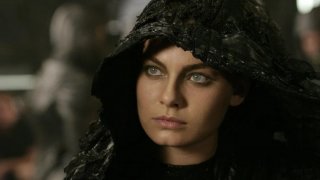 Kyra
Сценаристът и режисьор на "Хрониките на Ридик" и "Ридик" Дейвид Туи е имал интересен план за сериал, който да проследи приключенията на Кира - момичето, което Ридик възприема близко като сестра. Идеята е шоуто да проследи нейните приключения, като в ролята трябваше да се върне Алекса Давалос. Плановете са първо да се появи телевизионен филм за нея през 2004 г., а след това, ако потръгнат нещата, и цял сериал. Туи пише сценария, но реално, освен неговото име, друго така и не се прикачва към проекта. В крайна сметка идеята за сериал в света на Ридик замира.