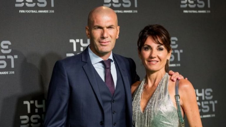 Под чехъла на Вероник: Ролята на жената на Зидан да откаже на Манчестър Юнайтед