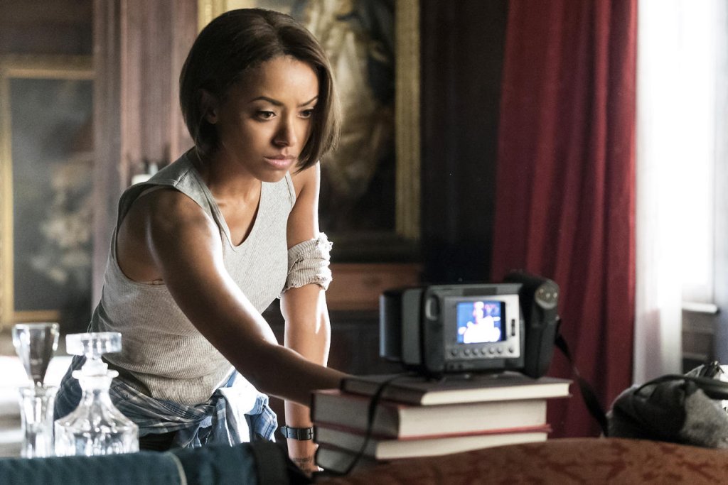 Кат Греъм като Бони Бенет в \"The Vampire Diaries\". Трогателната й съдба я прави още по-обаятелна. 