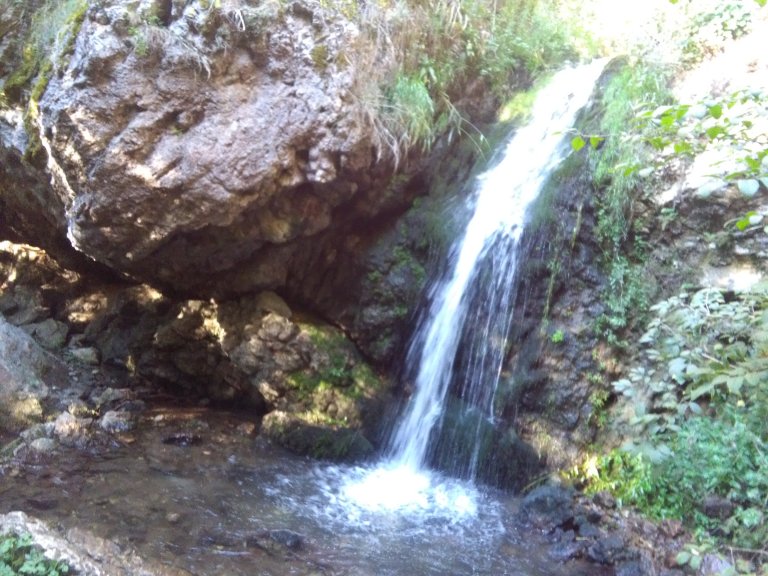 Врабчанският водопад - една от красивите "тайни" на Трънския край