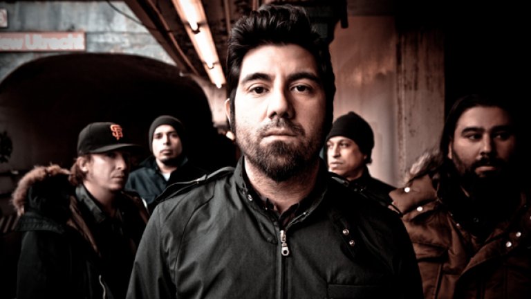 Deftones имат "албум извън кутията"