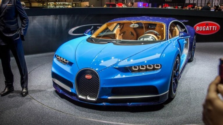 Дизайнът е еволюция на този на Veyron