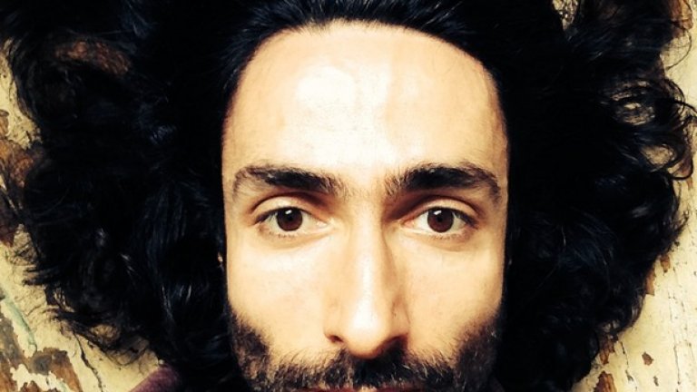 Фотографът Юлиян Табаков