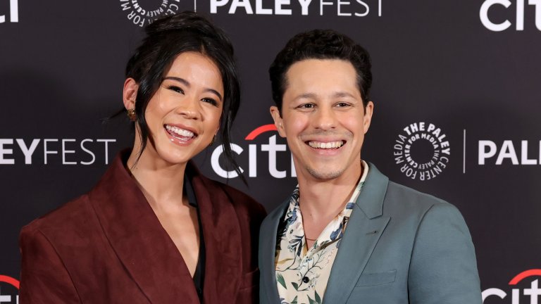 Дейвид Дел Рио е бил ескортиран от снимачната площадка заради инцидент с колежката му Лия Луис (вляво)