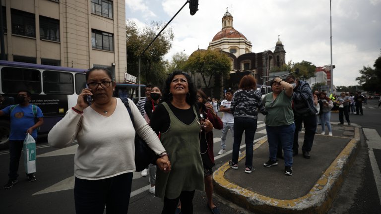 Най-малко 1 жертва от мощния трус със 7,6 по Рихтер в Мексико