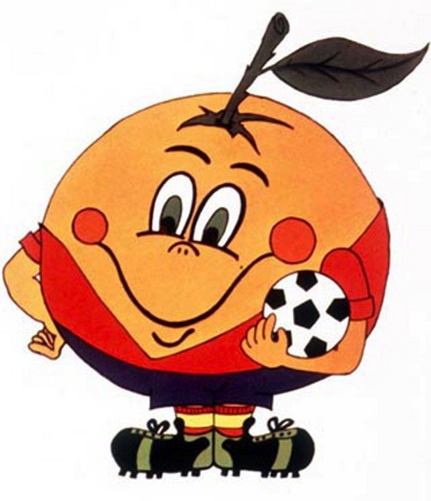 1982 г. - Наранито - Мондиал 1982 г. беляза старта на талисманчета, които не са нито хора, нито животни. Това е портокал, или дори мандаринка... И двата плода са отглеждани масово в Испания. Усмивката му и веещата се дръжка над "главата" го направиха страхотен хит.

