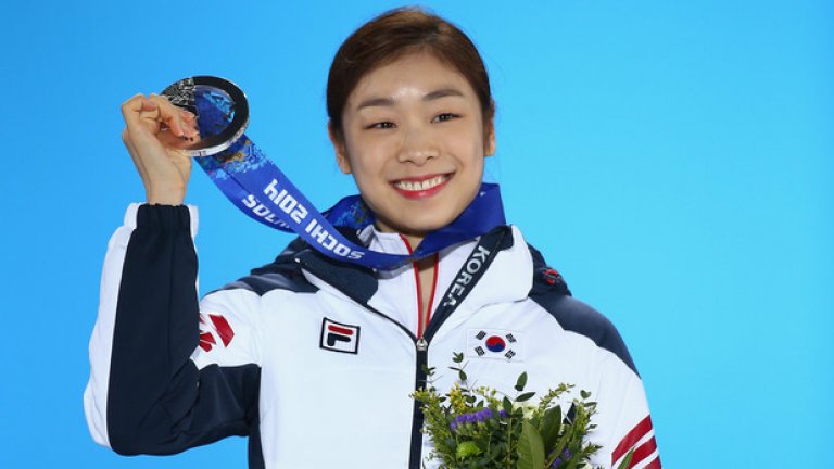 4. Юна Ким, фигурно пързаляне.
Тя не се състезава от 6 месеца, но вече е член на МОК и посланик на зимната олимпиада в Корея през 2018-а.
Посланик е и на УНИЦЕФ, като фондацията и работи успешно в най-бедните райони на Азия. Олимпийската шампионка и легенда в спорта, събра над 3 милиона евро с благотворително шоу в Сеул, където се събраха най-добрите на леда от последните 30 години.