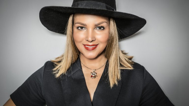 Ако всички момичета искат да са принцеси, то Антония избира да е Батман