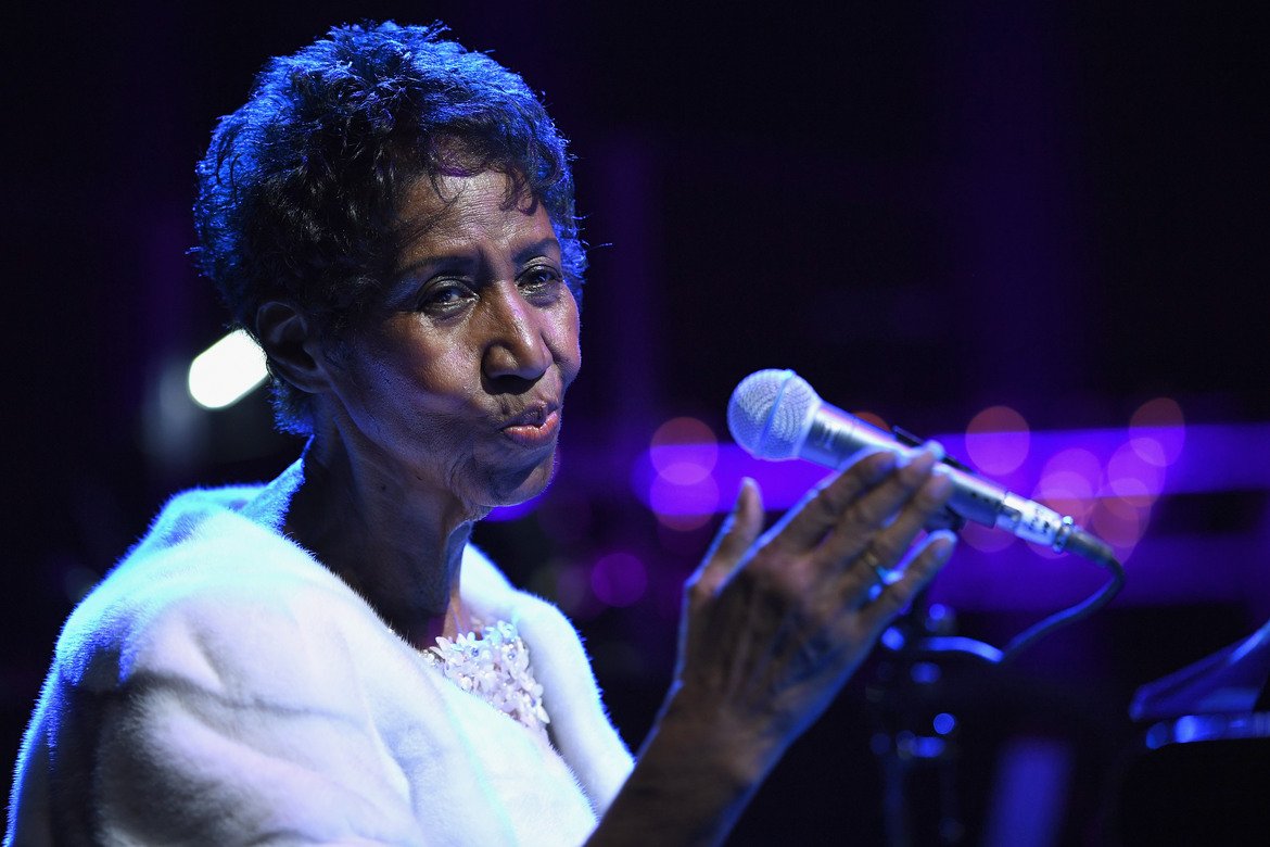 Почина кралицата на соул музиката Арета Франклин 