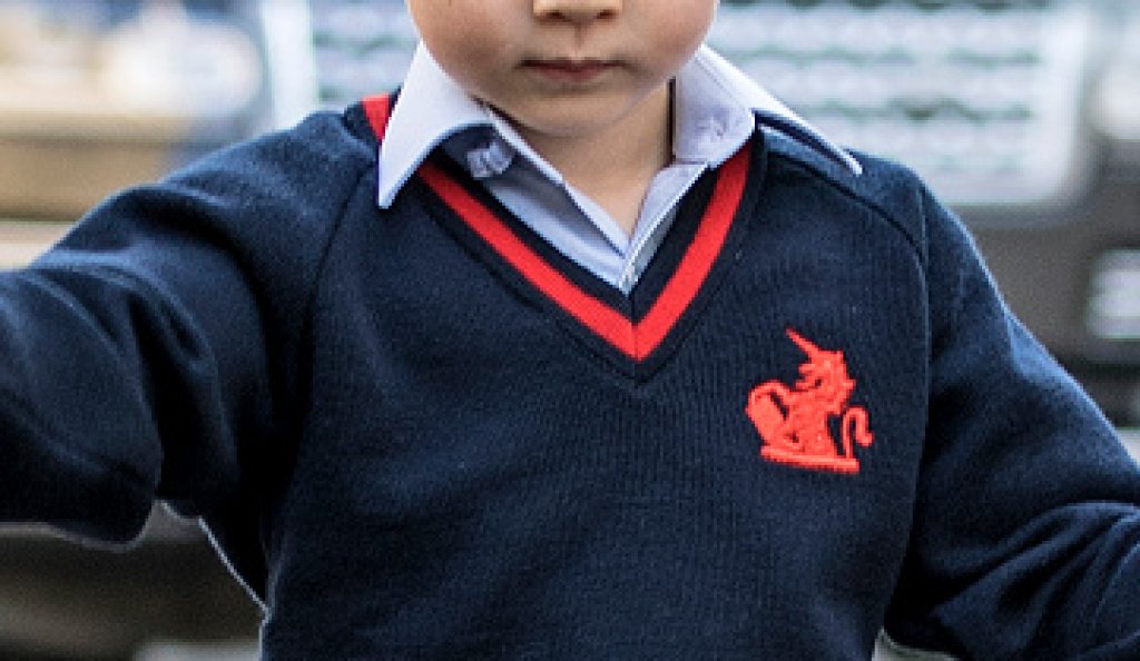 Принц Джордж е на четири и от 4-ти септември вече ходи на училище, което е нещо като детска градина, но се води училище от 4 до 13-годишна възраст. Баща му твърди, че Джордж не е много ентусиазиран от училището.