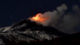 Вулканичната активност доведе до забавяния на полети на летището в Катания