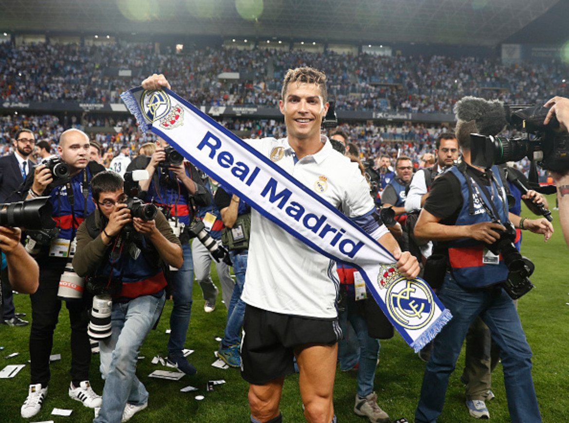 За Кристиано Роналдо”Той е и ще продължи да бъде играч на Реал Мадрид.”