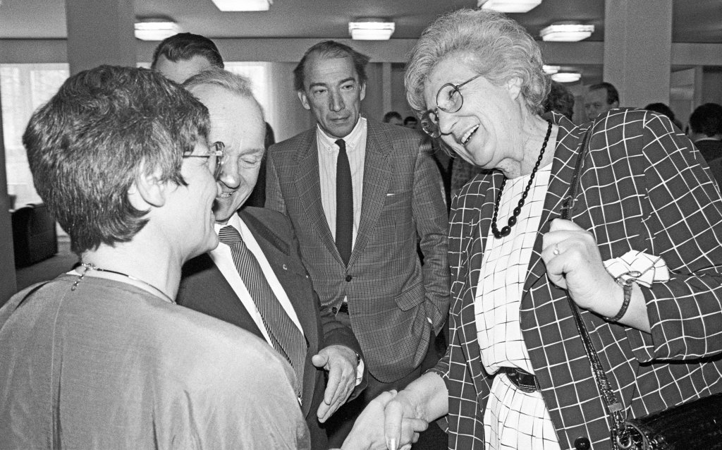 Политикът, който оформи женската политика на ГДР в продължение на десетилетия