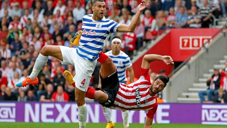 Пеле, но не онзи...
Грациано Пеле от Саутхмептън вкара с изумителна задна ножица срещу Куинс Парк и взриви трибуните на "Сейнт Мерис" - 2:1.
