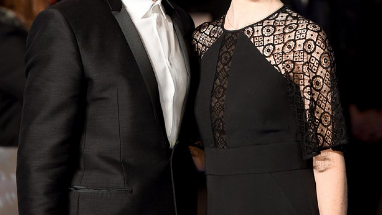 Женен за красивата джаз певица Сузи Хариет, Стивънс отбелязва, че докато получава възможността да играе, да прекарва време със семейството си и да пише, ще бъде щастлив.