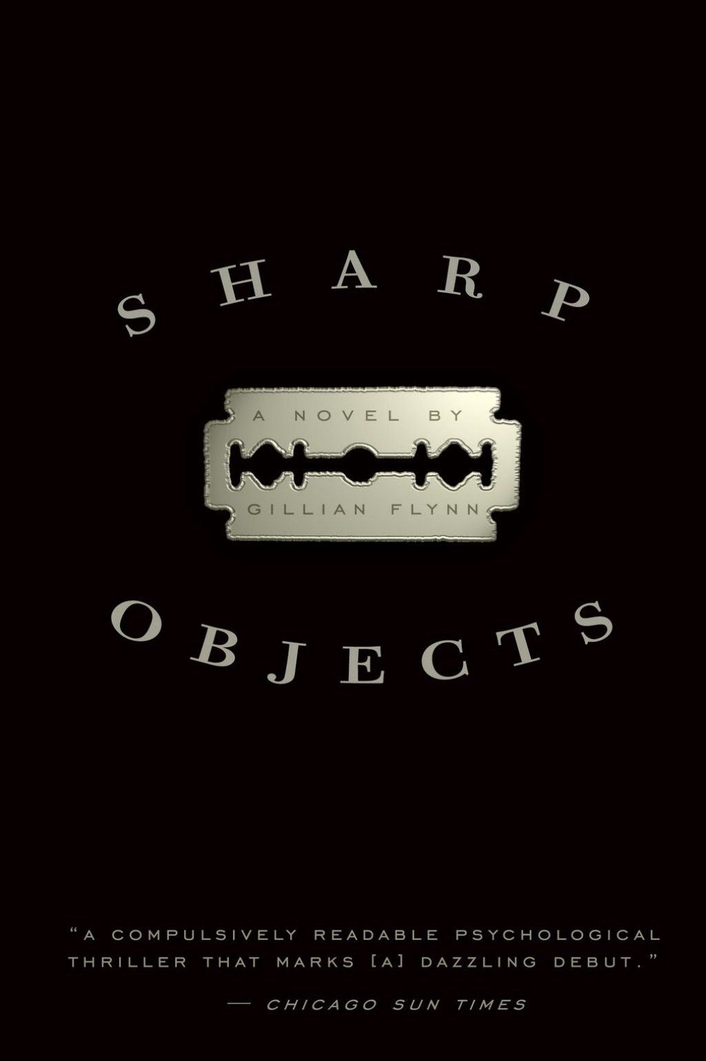Sharp Objects 
Горе-долу същият случай, като при „Историята на прислужницата“ - твърде добро е, за да не му обърнат внимание издателствата. „Не казвай сбогом“(Gone Girl) беше един от хитовите филми на 2014-та. Той е адаптация на едноименния роман на 