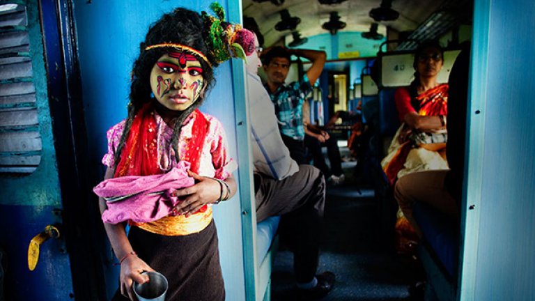 Категория Хора: Poor God, Аруп Гош, Индия