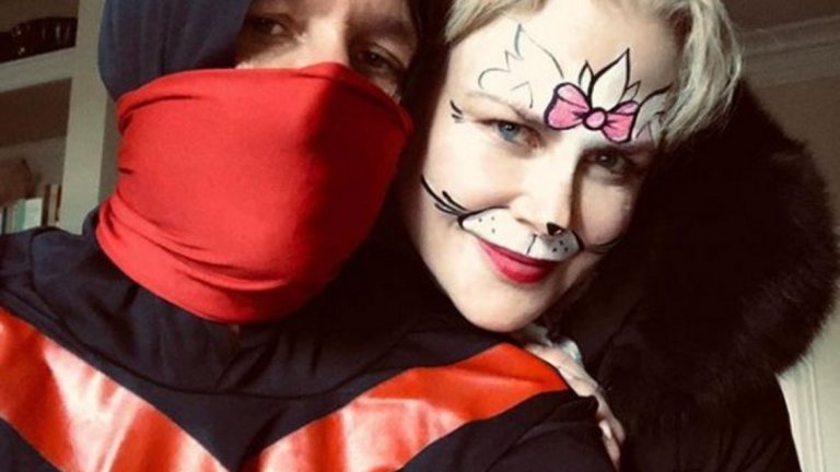 Кийт Ърбън и Никол Кидман като нинджа и котка.