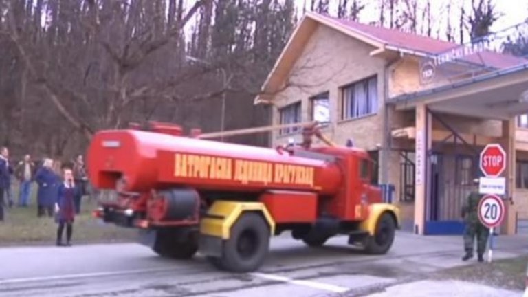 Експлозия с жертва и ранени в завод в Сърбия
