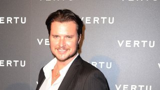 Според неговата близка приятелка Шана Моуклер той си е отишъл в съня си