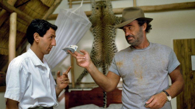 “Пътят на едно разглезено дете”
Тази година светът изгуби човекът Жан-Пол Белмондо, но актьорът остава безсмъртен чрез филмите си. А една от класиките му, за която печели награда “Сезар”, е “Пътят на едно разглезено дете”. 
В лентата Белмондо влиза в ролята на бизнесмен, който на 50-ия си рожден ден решава да се преквалифицира. Уморен от работа и многолюдното си семейство, той бяга в Африка. Но миналото го настига в лицето на един от бившите му служители, който изглежда решен на всяка цена да досажда на бившия си шеф, без да обръща внимание на факта, че той обръща нова страница в живота си.