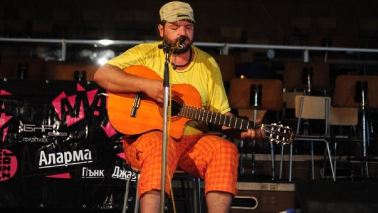 Таралежков и бодлите му