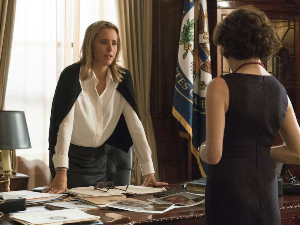 „Madam Secretary“ (CBS) 
Сериалът разказва за драмите и вълненията на първия дипломат на държавата.